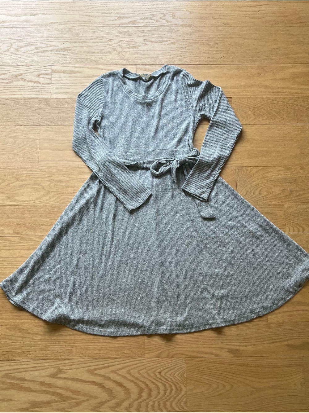 Hello MIZ Light Gray Ribbed Long-Sleeve Maternity Tie-Waist Dress